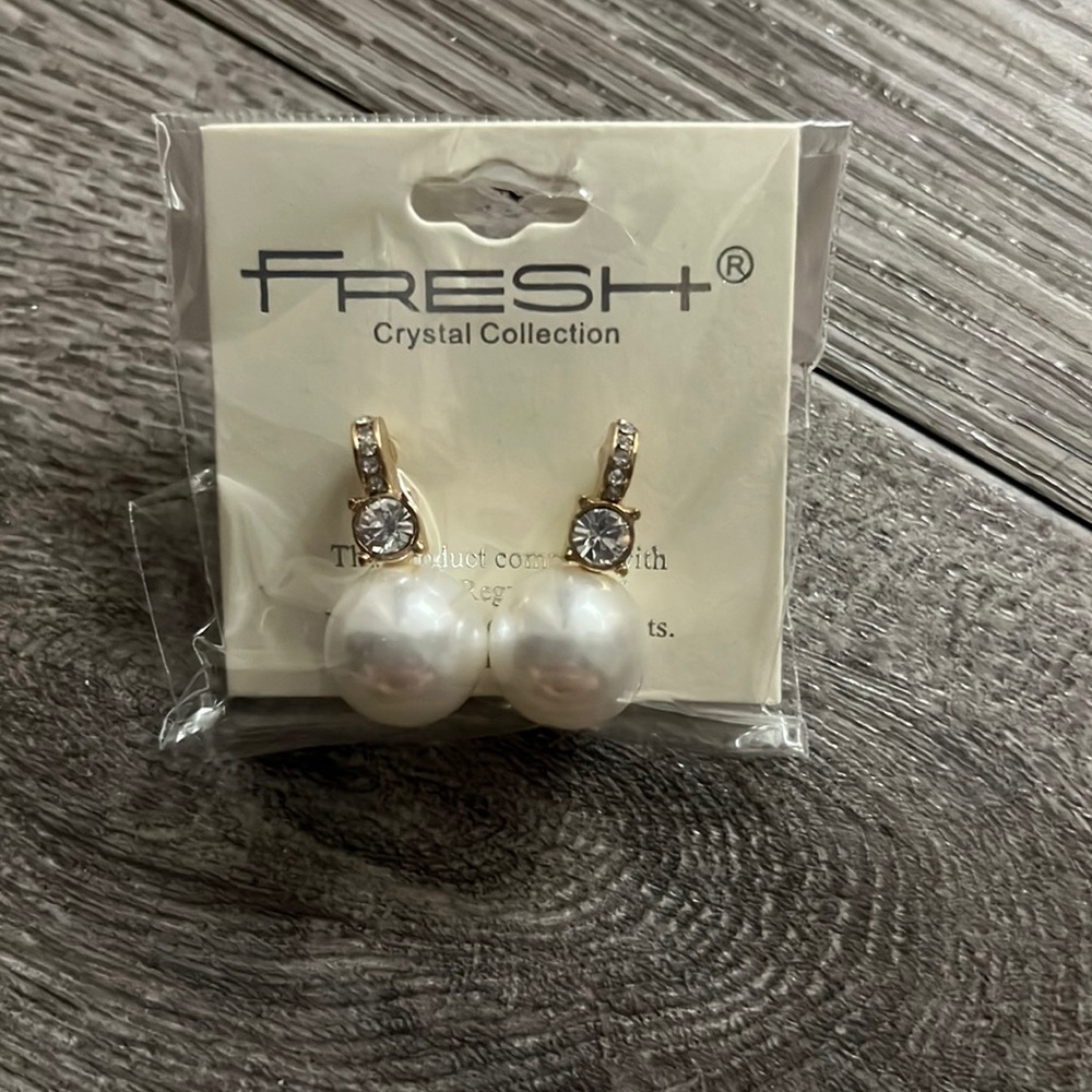 Beautiful pearl earrings